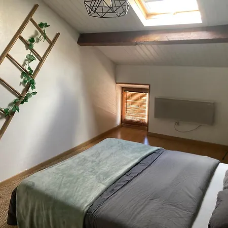 Olivine , Chaleureuse & Cocooning * Bogny-sur-Meuse